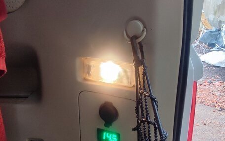 Nissan Elgrand III, 2005 год, 789 000 рублей, 21 фотография