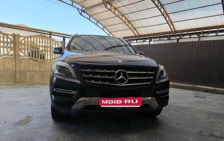 Mercedes-Benz M-Класс, 2013 год, 2 500 000 рублей, 2 фотография