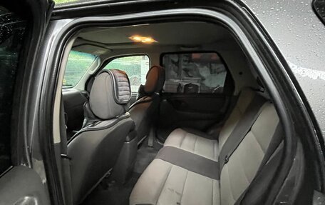 Ford Escape II, 2004 год, 750 000 рублей, 7 фотография