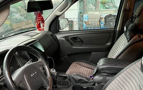 Ford Escape II, 2004 год, 750 000 рублей, 8 фотография