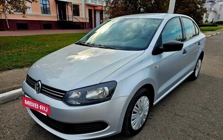 Volkswagen Polo VI (EU Market), 2013 год, 980 000 рублей, 3 фотография