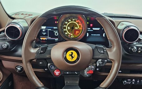 Ferrari F8, 2021 год, 26 976 500 рублей, 13 фотография