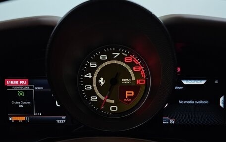 Ferrari F8, 2021 год, 26 976 500 рублей, 8 фотография