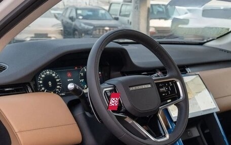 Land Rover Discovery Sport I рестайлинг, 2025 год, 7 390 000 рублей, 11 фотография