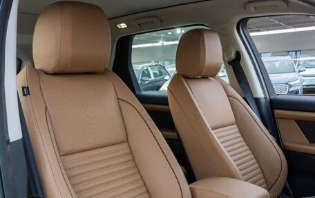 Land Rover Discovery Sport I рестайлинг, 2025 год, 7 390 000 рублей, 17 фотография