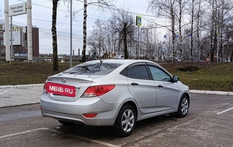 Hyundai Solaris II рестайлинг, 2012 год, 920 000 рублей, 6 фотография