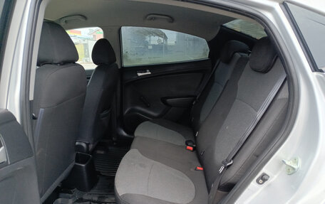 Hyundai Solaris II рестайлинг, 2012 год, 920 000 рублей, 15 фотография