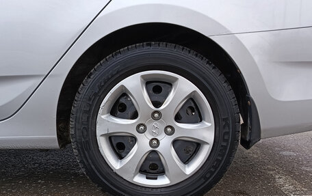 Hyundai Solaris II рестайлинг, 2012 год, 920 000 рублей, 22 фотография