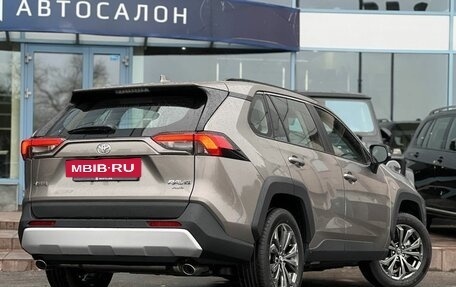 Toyota RAV4, 2025 год, 4 190 000 рублей, 3 фотография