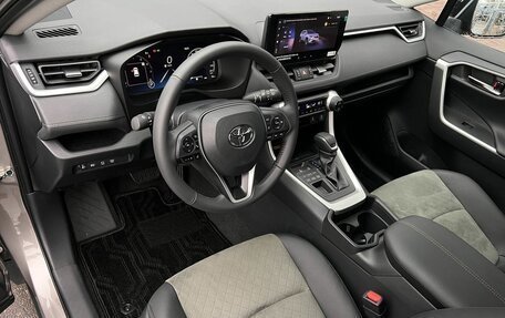 Toyota RAV4, 2025 год, 4 190 000 рублей, 7 фотография