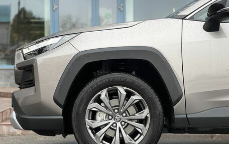 Toyota RAV4, 2025 год, 4 190 000 рублей, 26 фотография