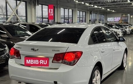 Chevrolet Cruze II, 2014 год, 930 000 рублей, 4 фотография