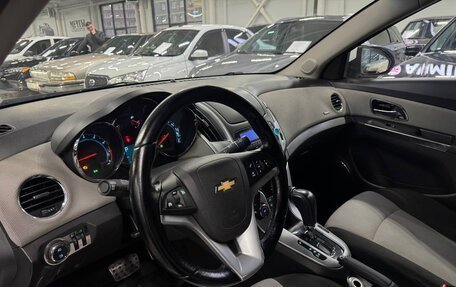 Chevrolet Cruze II, 2014 год, 930 000 рублей, 16 фотография