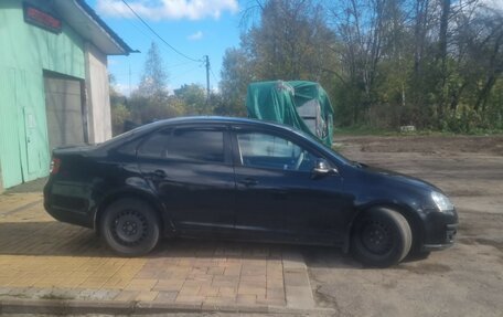 Volkswagen Jetta VI, 2010 год, 400 000 рублей, 8 фотография