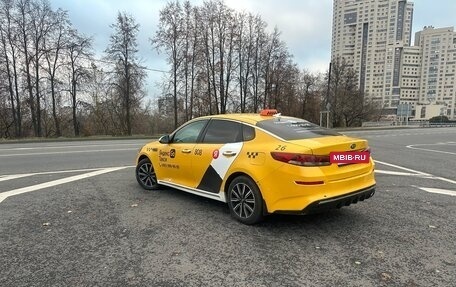 KIA Optima IV, 2018 год, 970 000 рублей, 4 фотография