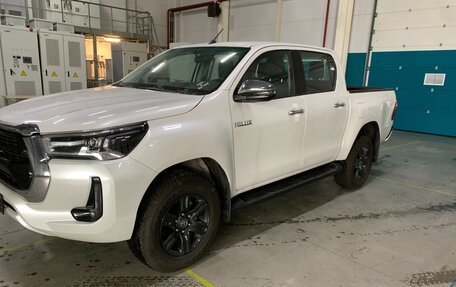 Toyota Hilux VIII, 2024 год, 6 000 000 рублей, 2 фотография