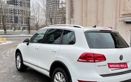 Volkswagen Touareg III, 2014 год, 2 350 000 рублей, 3 фотография
