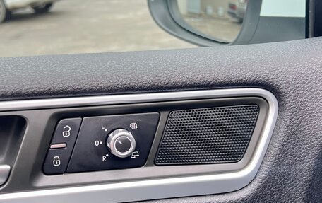 Volkswagen Touareg III, 2014 год, 2 350 000 рублей, 18 фотография