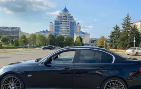 BMW 3 серия, 2011 год, 1 100 000 рублей, 12 фотография