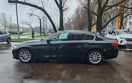 BMW 5 серия, 2019 год, 2 395 000 рублей, 2 фотография