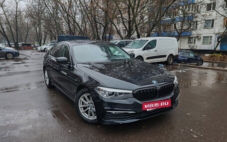 BMW 5 серия, 2019 год, 2 395 000 рублей, 6 фотография