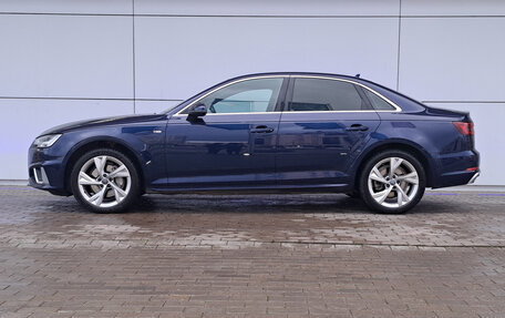 Audi A4, 2019 год, 2 350 000 рублей, 10 фотография