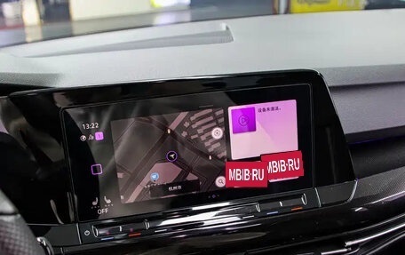 Volkswagen Golf VIII, 2022 год, 2 180 000 рублей, 11 фотография