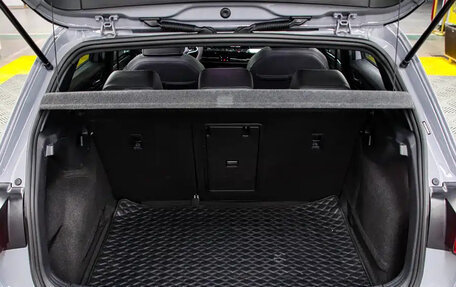 Volkswagen Golf VIII, 2022 год, 2 180 000 рублей, 20 фотография