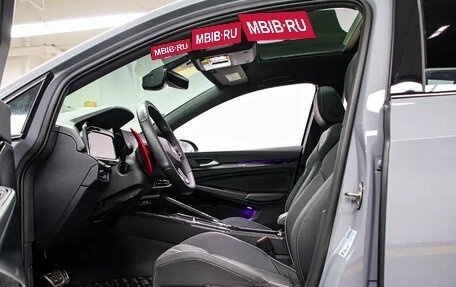 Volkswagen Golf VIII, 2022 год, 2 180 000 рублей, 14 фотография