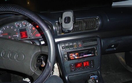 Audi A4, 1994 год, 300 000 рублей, 5 фотография