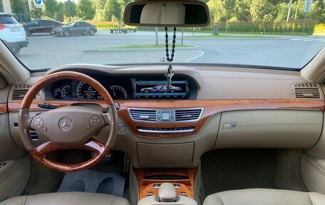 Mercedes-Benz S-Класс, 2010 год, 2 100 000 рублей, 13 фотография