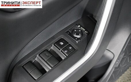 Toyota RAV4, 2025 год, 4 590 000 рублей, 26 фотография