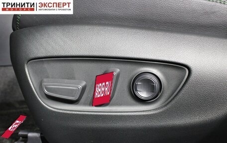 Toyota RAV4, 2025 год, 4 590 000 рублей, 27 фотография