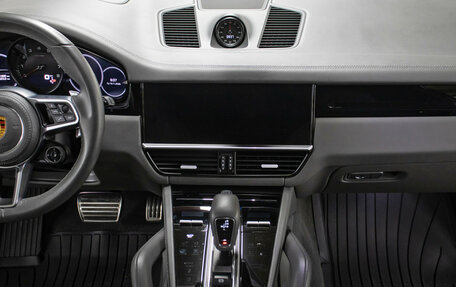 Porsche Cayenne III, 2020 год, 7 998 000 рублей, 16 фотография