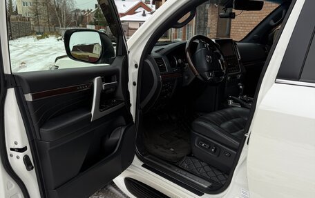 Toyota Land Cruiser 200, 2019 год, 9 500 000 рублей, 5 фотография