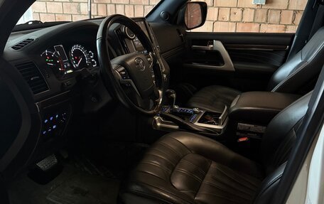 Toyota Land Cruiser 200, 2019 год, 9 500 000 рублей, 18 фотография