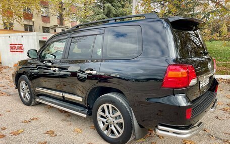 Toyota Land Cruiser 200, 2012 год, 3 650 000 рублей, 2 фотография