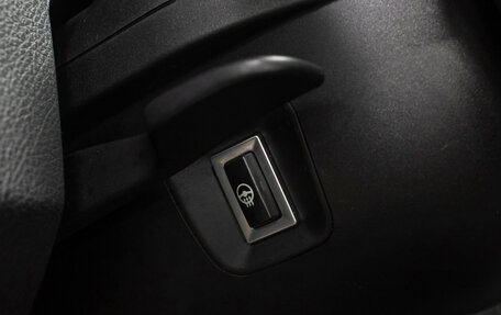 BMW 3 серия, 2018 год, 2 798 000 рублей, 18 фотография