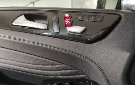 Mercedes-Benz GLE Coupe AMG, 2017 год, 4 000 000 рублей, 9 фотография