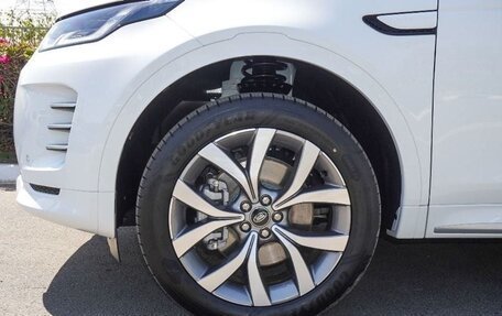 Land Rover Discovery Sport I рестайлинг, 2025 год, 7 990 000 рублей, 8 фотография