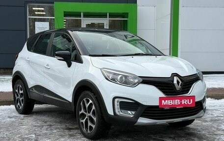 Renault Kaptur I рестайлинг, 2020 год, 1 830 000 рублей, 3 фотография