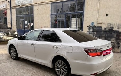 Toyota Camry, 2017 год, 1 820 000 рублей, 1 фотография
