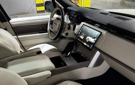 Land Rover Range Rover IV рестайлинг, 2025 год, 23 600 000 рублей, 9 фотография