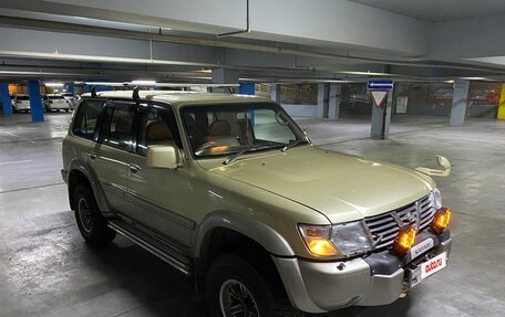 Nissan Safari IV, 2001 год, 3 000 000 рублей, 2 фотография