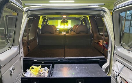 Nissan Safari IV, 2001 год, 3 000 000 рублей, 10 фотография