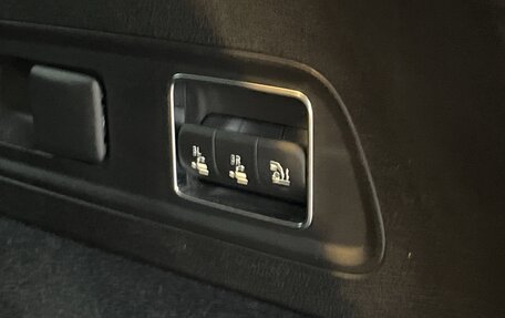 Mercedes-Benz GLS, 2023 год, 12 980 600 рублей, 9 фотография