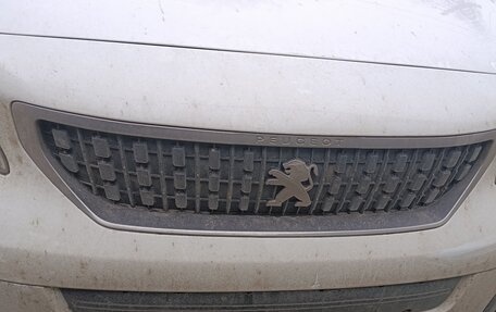 Peugeot Traveller I, 2022 год, 4 000 000 рублей, 4 фотография