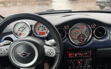 MINI Hatch, 2006 год, 1 150 000 рублей, 13 фотография