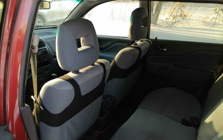 Mitsubishi Space Star I рестайлинг, 2001 год, 325 000 рублей, 11 фотография