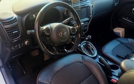 KIA Soul II рестайлинг, 2018 год, 1 850 000 рублей, 6 фотография